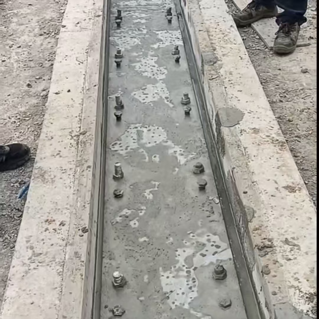 荥经环氧树脂轨道胶泥是什么？用在哪里？